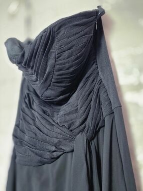 Signature by Sangria Black One-Shoulder Pleated Evening Dress